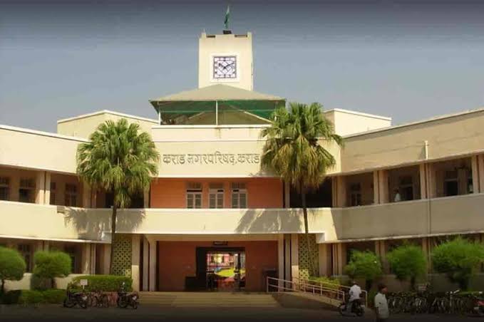 कराड नगरपालिका : दुसऱ्या दिवशी पाच जणांची माघार 